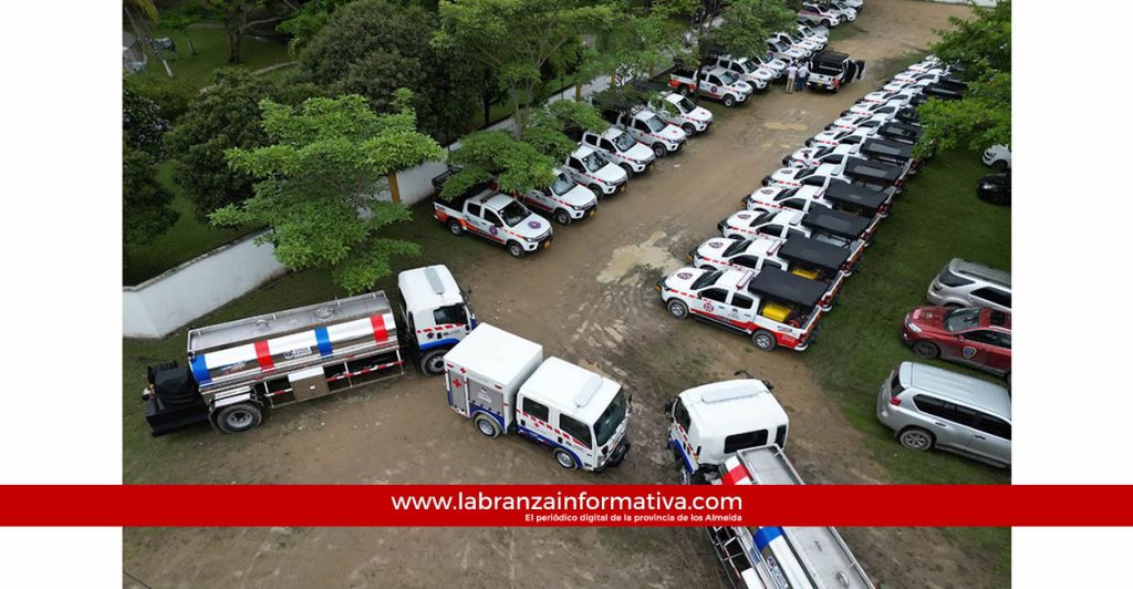 Gobernación de Cundinamarca entregó vehículos de emergencia para Suesca, Chocontá y otros municipios