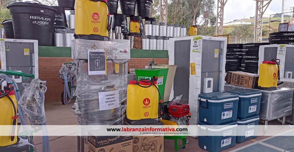 Obras, maquinaria y equipos para la provincia de los Almeida