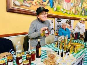 Cundinamarca comprometida con la protección de las abejas y el apoyo a la apicultura
