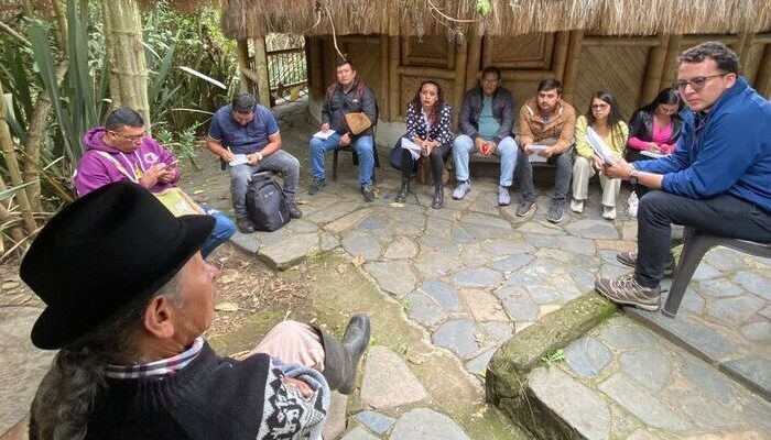 Se fortalece el diálogo con las comunidades indígenas asentadas en el territorio
