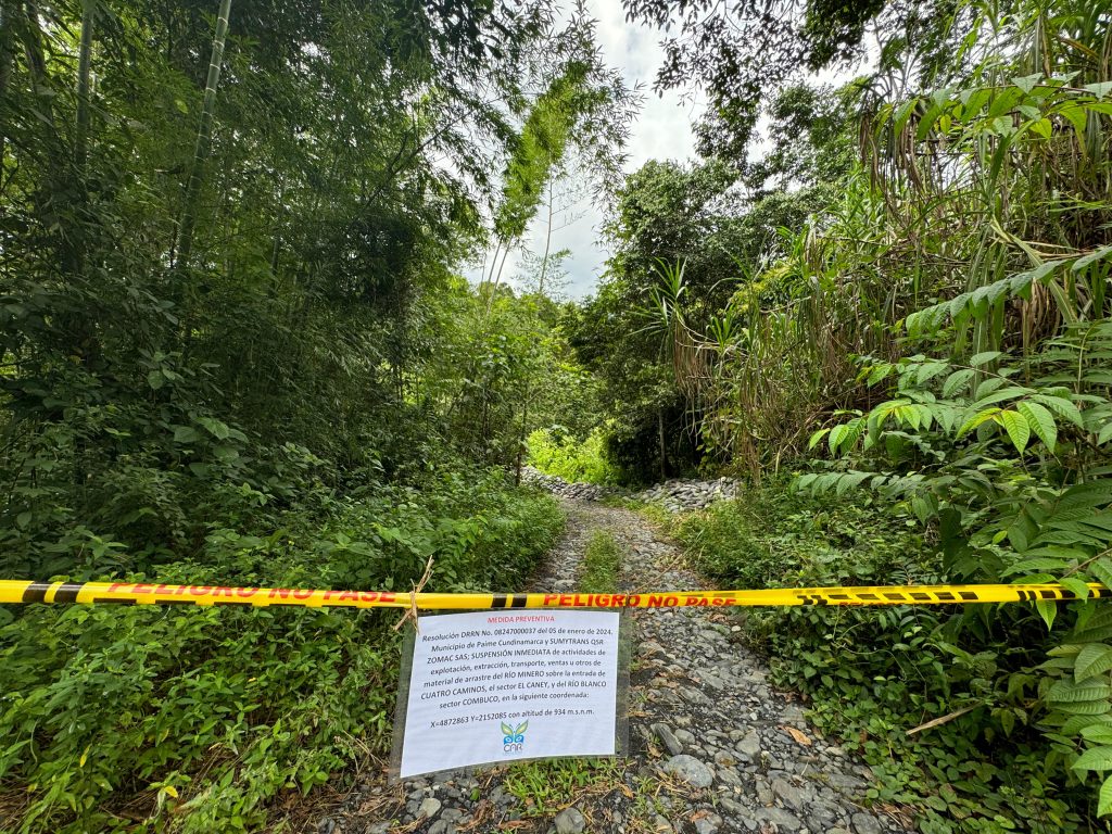 Mano dura a infractores ambientales: CAR suspende actividades mineras en el Río Negro
