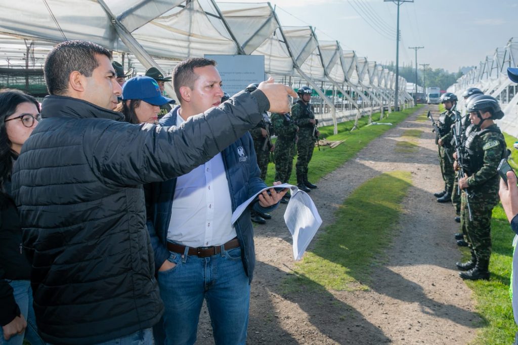 CAR inicia proceso sancionatorio a 3 industrias de flores por expandir cultivos en reserva Thomas van der Hammen
