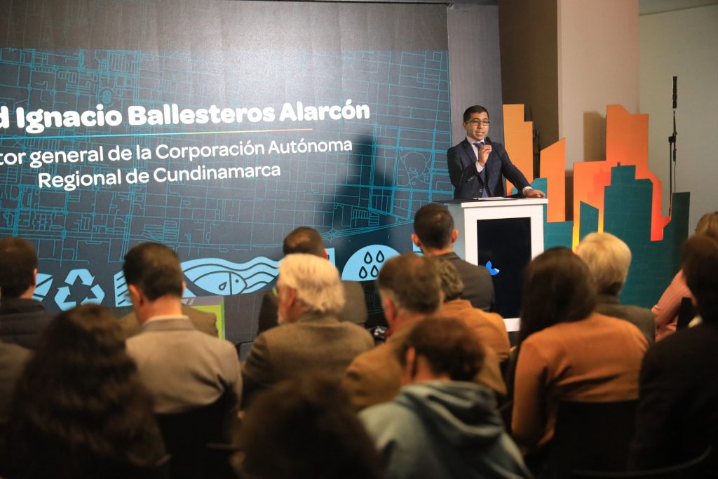Conozca las conclusiones del Foro “Suburbanización: Realidades y retos” CAR comprometida con el crecimiento ordenado y sostenible de su territorio