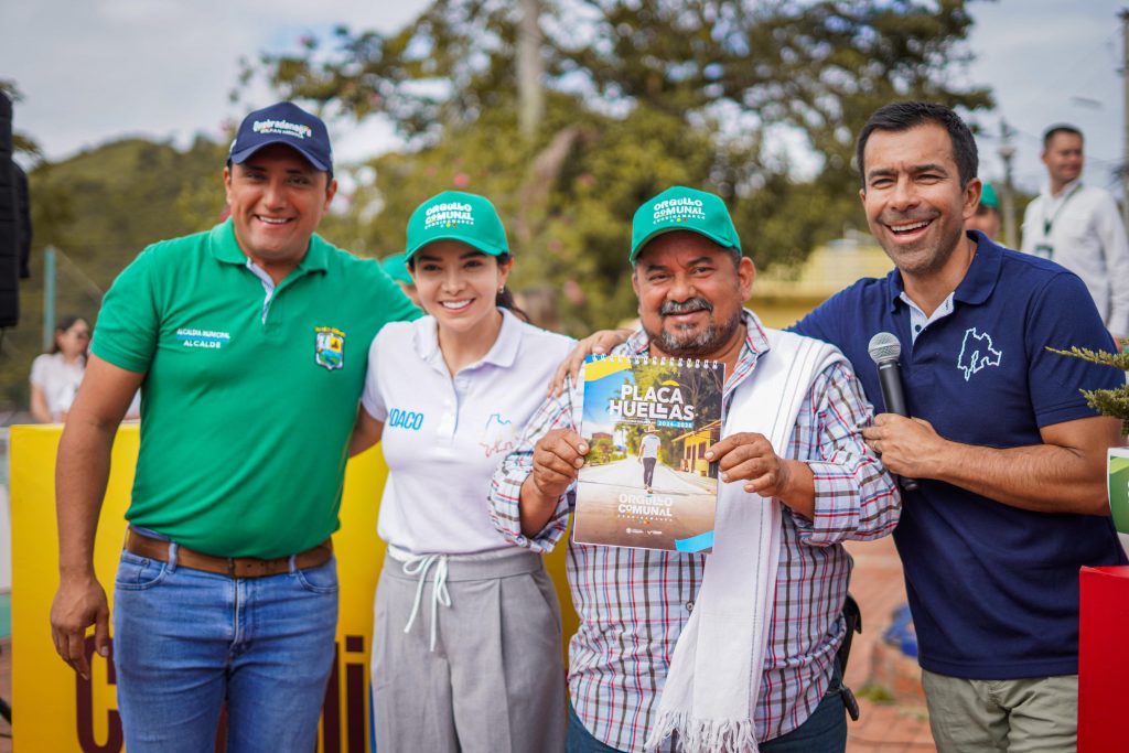 Gobernador Jorge Rey firma nuevos proyectos en Quebradanegra para impulsar infraestructura, salud y educación en el departamento