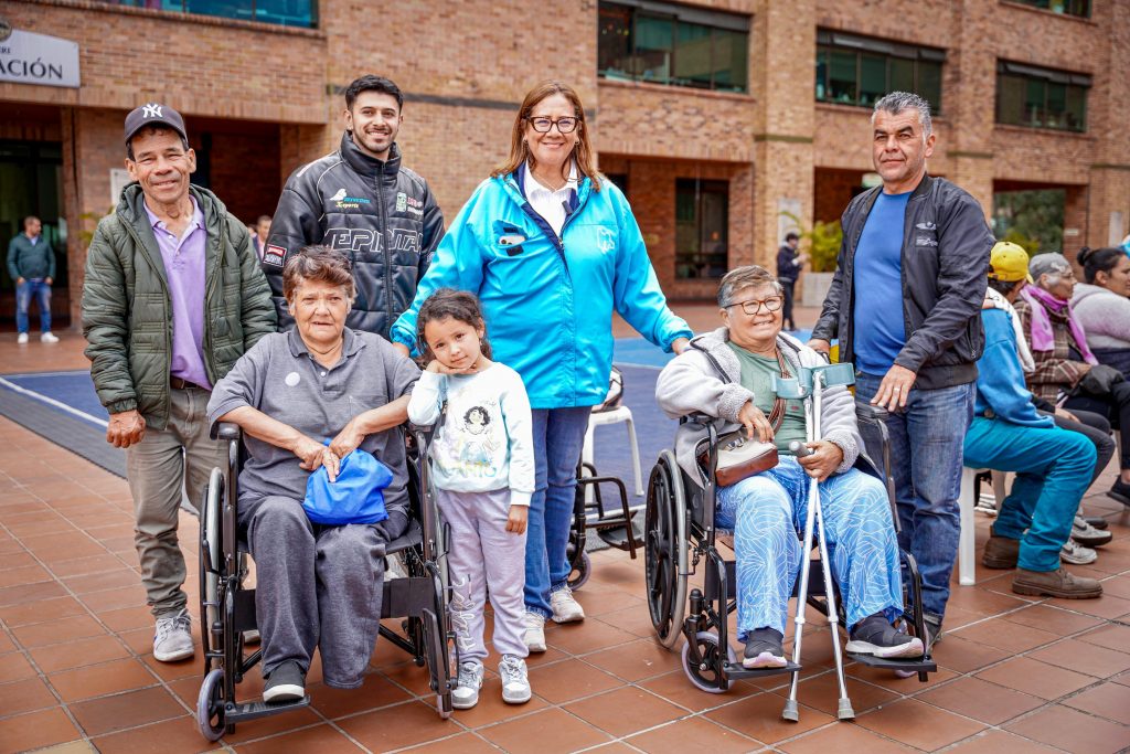 Cundinamarca entregó más de $4.600 millones en elementos para el bienestar y el emprendimiento social de las poblaciones vulnerables