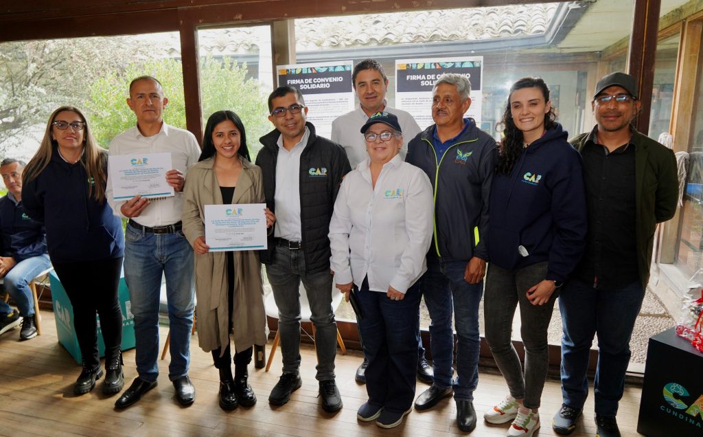 CAR firma 2 convenios para la protección de los humedales Neuta y Santa Ana en Soacha