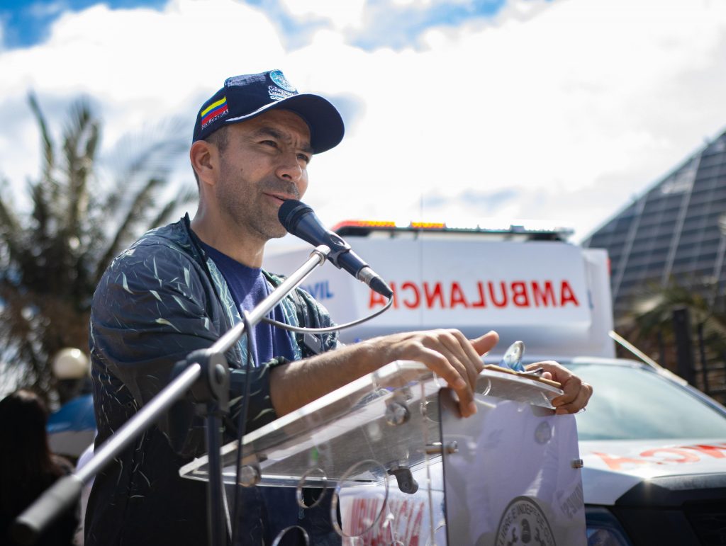 Con $5.000 millones invertidos, Cundinamarca entrega nuevas ambulancias a 13 municipios del departamento