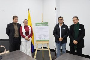 CAR y Fedegán beneficiarán a 1.000 fincas para el desarrollo de una ganadería sostenible