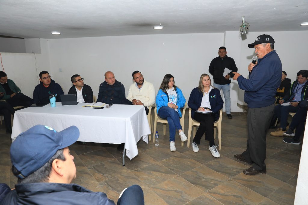 CAR y ladrilleros de Nemocón revisan estrategias para legalización y buenas prácticas ambientales