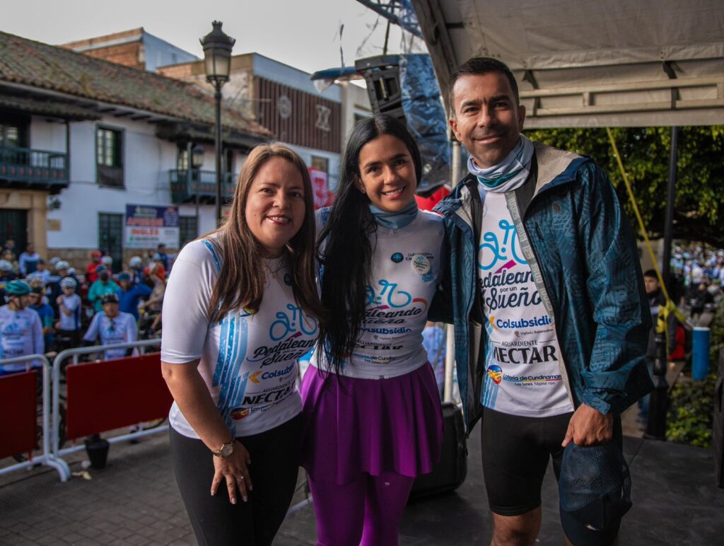 Más de 3.000 ciclistas participaron en la carrera cundinamarquesa ‘Peleando por un Sueño’