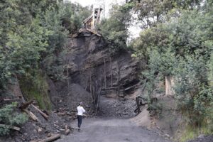 Autoridades suspenden mina ilegal de carbón que invadía ronda hídrica en Cucunubá (Cundinamarca)