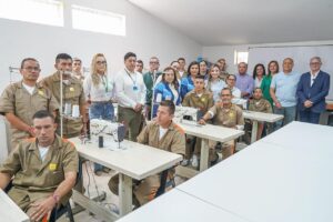 En Fusagasugá, se puso en marcha la Primera Unidad Productiva de Confección operada por personas privadas de la libertad