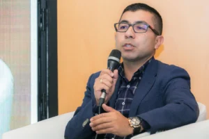 CAR suspende actividades de colegio en Cajicá por ocupación ilegal de la ronda del Río Frío