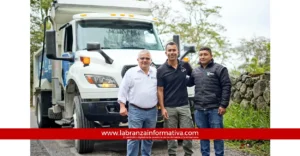 Entrega y reparación de maquinaria pesada para Manta por parte de la Gobernación de Cundinamarca
