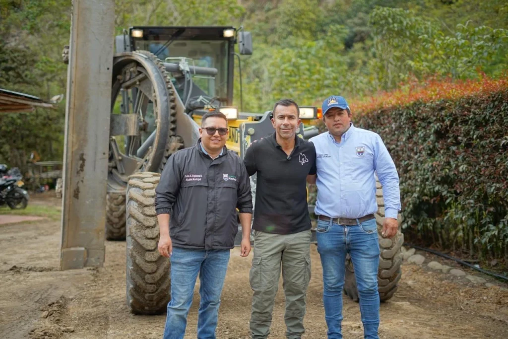 En Machetá, gobernación trabaja a toda máquina