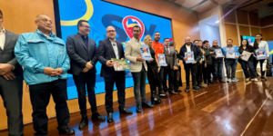 Formalización de 257 títulos de propiedad impulsa inversiones en educación, vivienda y desarrollo del campo en Cundinamarca.