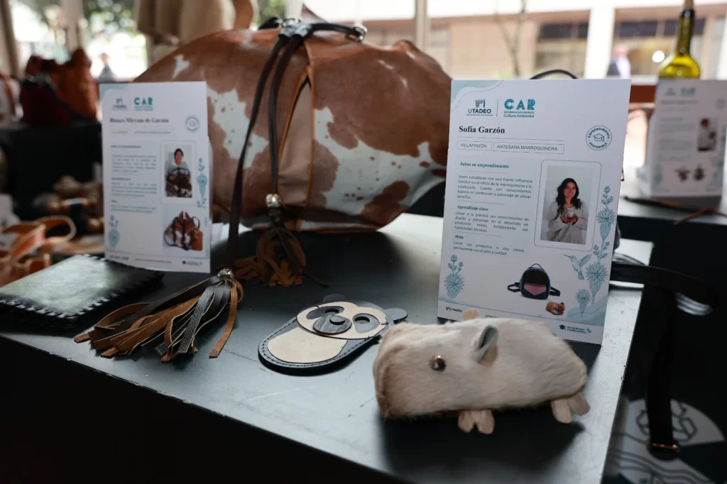 17 emprendedores convierten residuos de cuero en negocios sostenibles con apoyo de la CAR