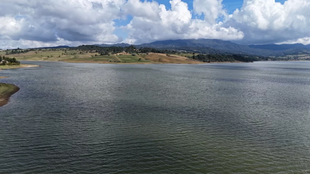 Ante inminente agudización de El Niño, la CAR Cundinamarca decreta alerta de ahorro y blinda los embalses para garantizar el consumo humano