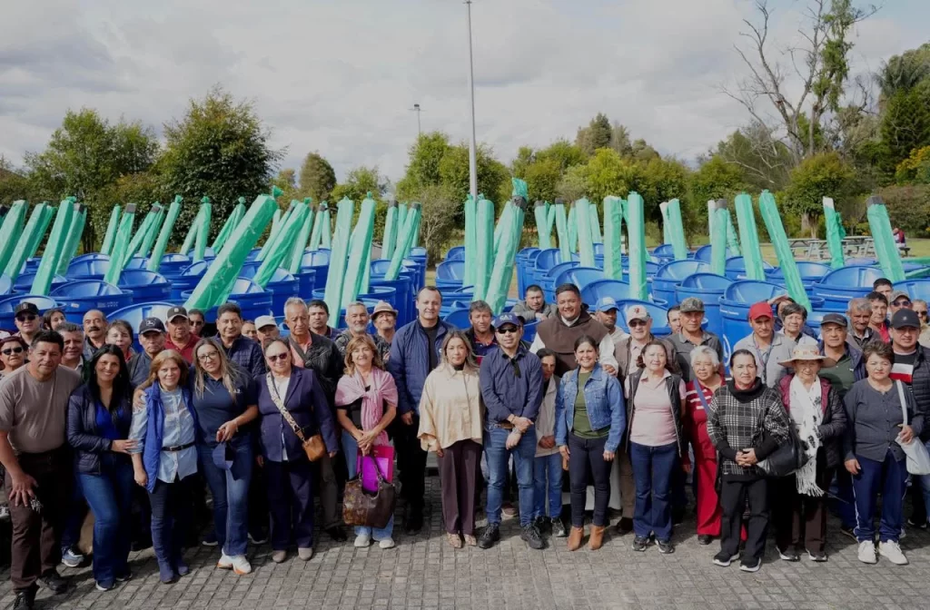 Más de 400 familias campesinas en Cundinamarca y Boyacá aseguran sus reservas de agua frente a futuras sequías