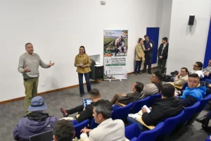 Sector lácteo cierra los foros para construir la Política Pública de Desarrollo Rural de Cundinamarca