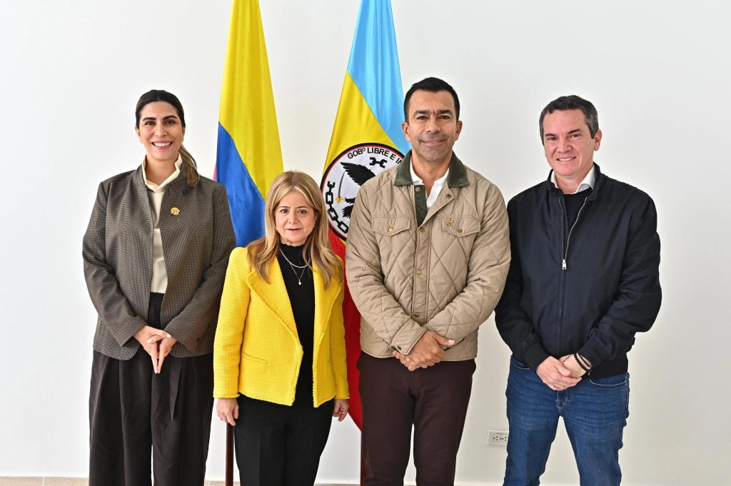 Gobernador Jorge Rey y ministra de Transporte Elsa Noguera definen acciones para proyectos estratégicos de movilidad